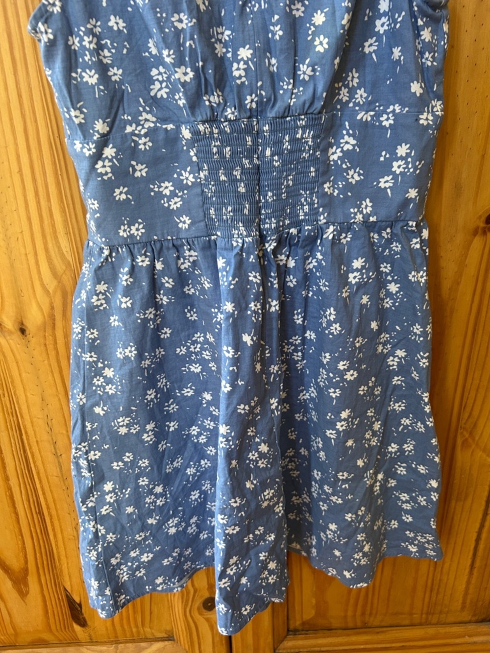 Reformation Isador Dress Blue Micro-Floral Deep V-Neck Button Detail Size 6 - Picture 9 of 11